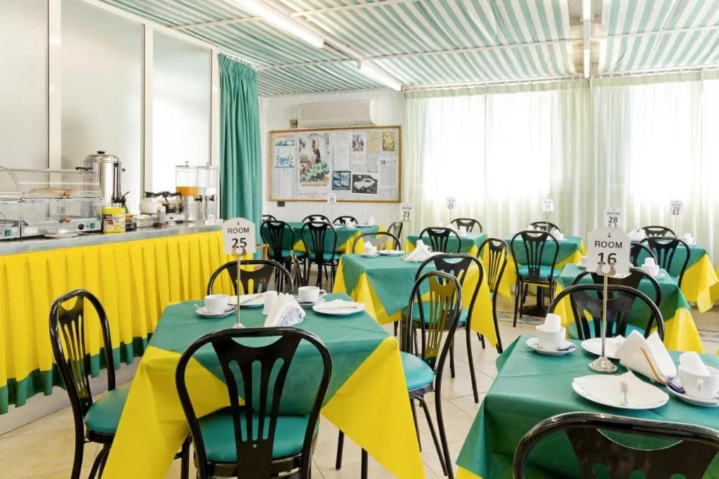 Restaurant, Carmencita, Naples