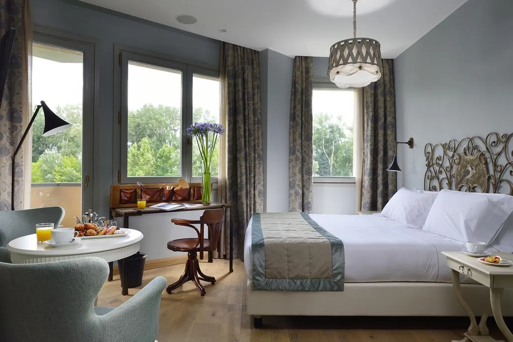 DOUBLE RIVER VIEW Room, Hotel Ville sull’Arno - Preferred Hotels & Resorts, Florence