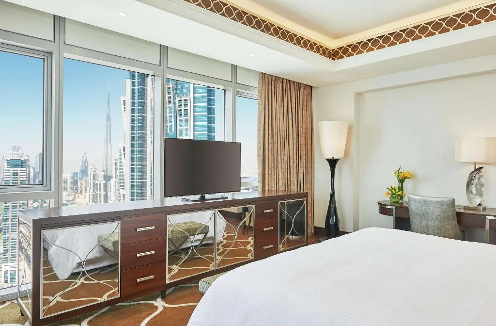 SUITE EXECUTIVE Room, Hilton Dubai Al Habtoor City, Dubai