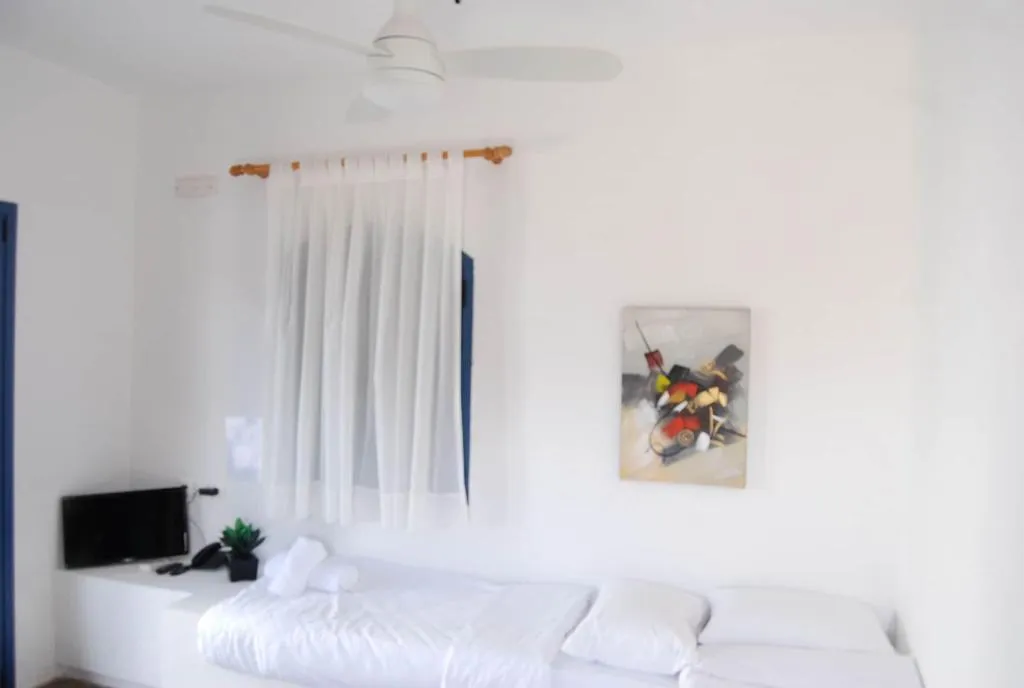 Room, Okirroi Villas and Apts, Crete