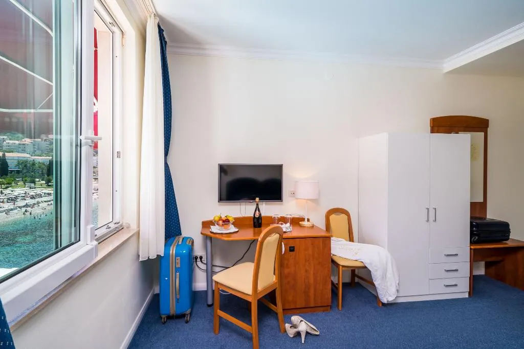 Double or Twin STANDARD Room, Boutique & Beach Hotel Villa Wolff, Dubrovnik