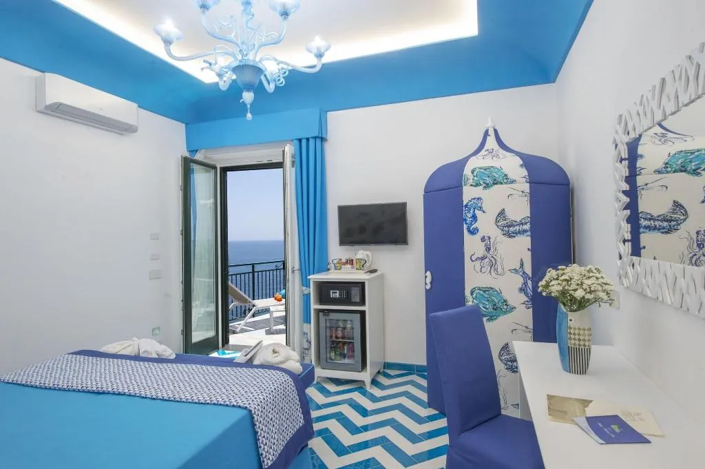 Room, Villa Maria Pia, Naples