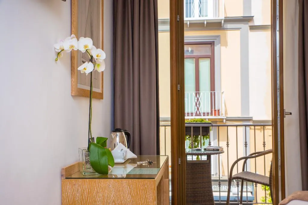 TWIN STANDARD Room, Sorrento City, Naples
