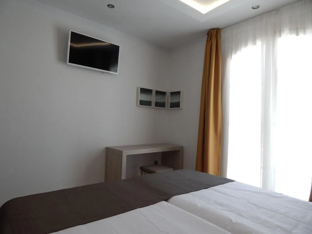 Room, Hostal Doña Carmen, Costa Del Sol