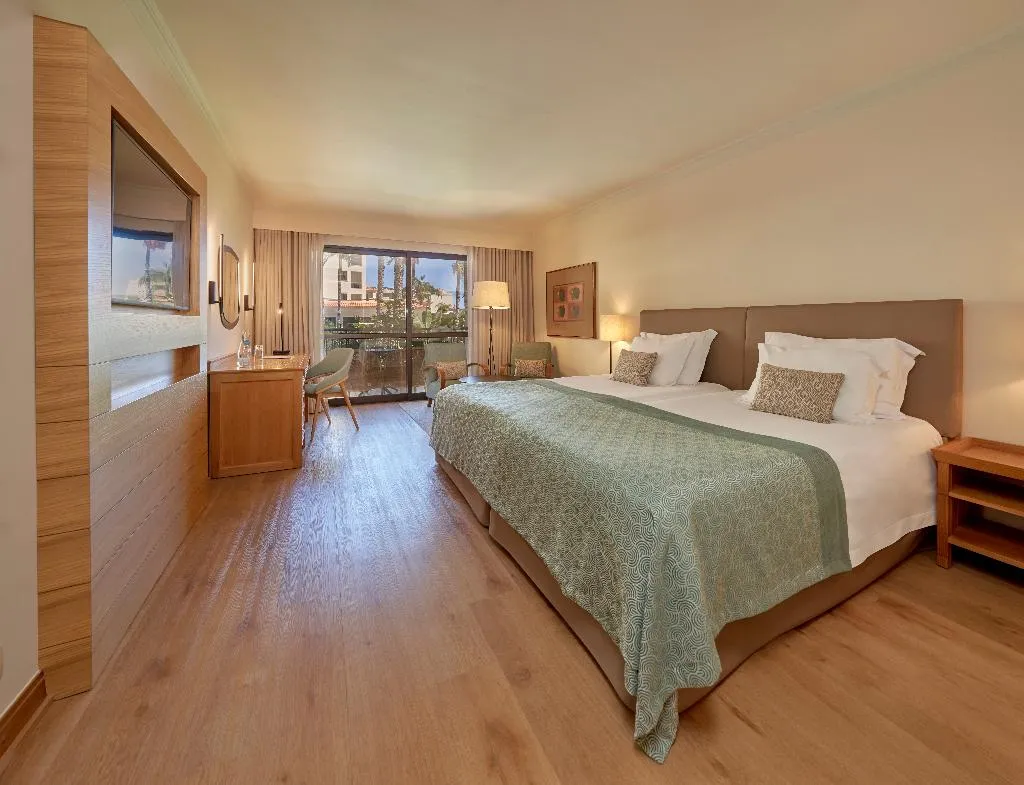 TRIPLE LAND VIEW Room, Porto Mare, Madeira