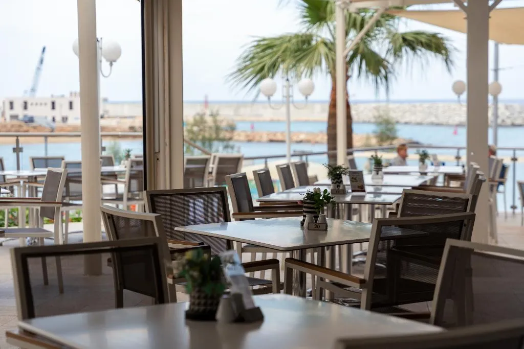 Restaurant, Myro Androu Hotel Apts, Cyprus