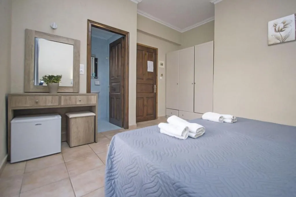 Room, Trabukos Beach Complex, Corfu