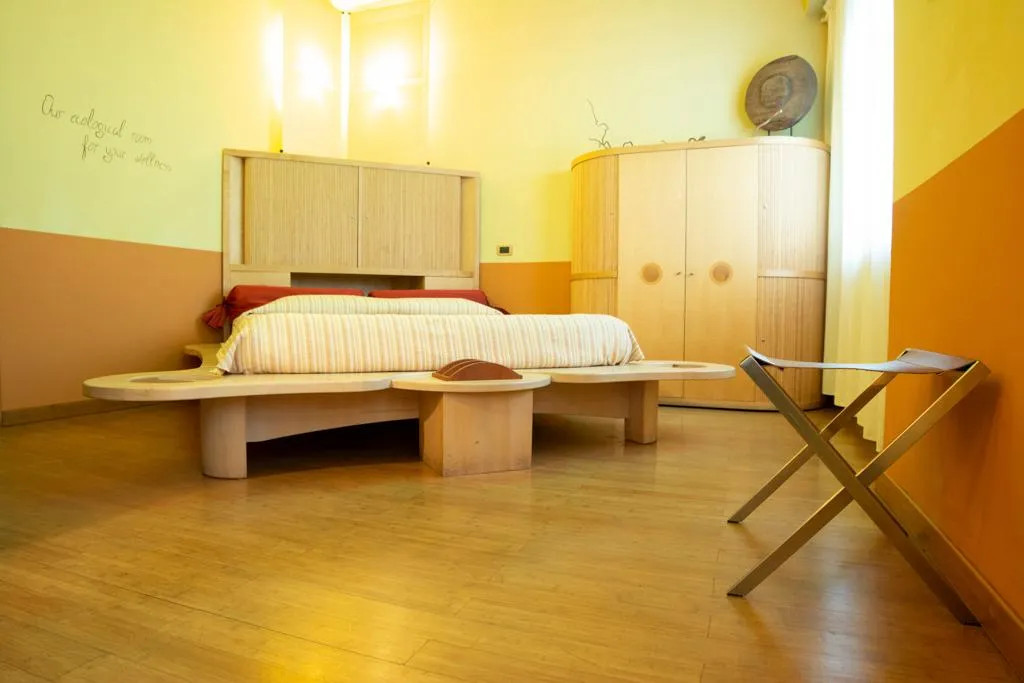 JUNIOR SUITE STANDARD Room, Eco Hotel Milano & Bioriso Restaurant, Milan