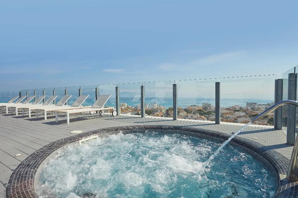 Sports and Entertainment, BG Tonga Tower Design Hotel & Suites, Majorca
