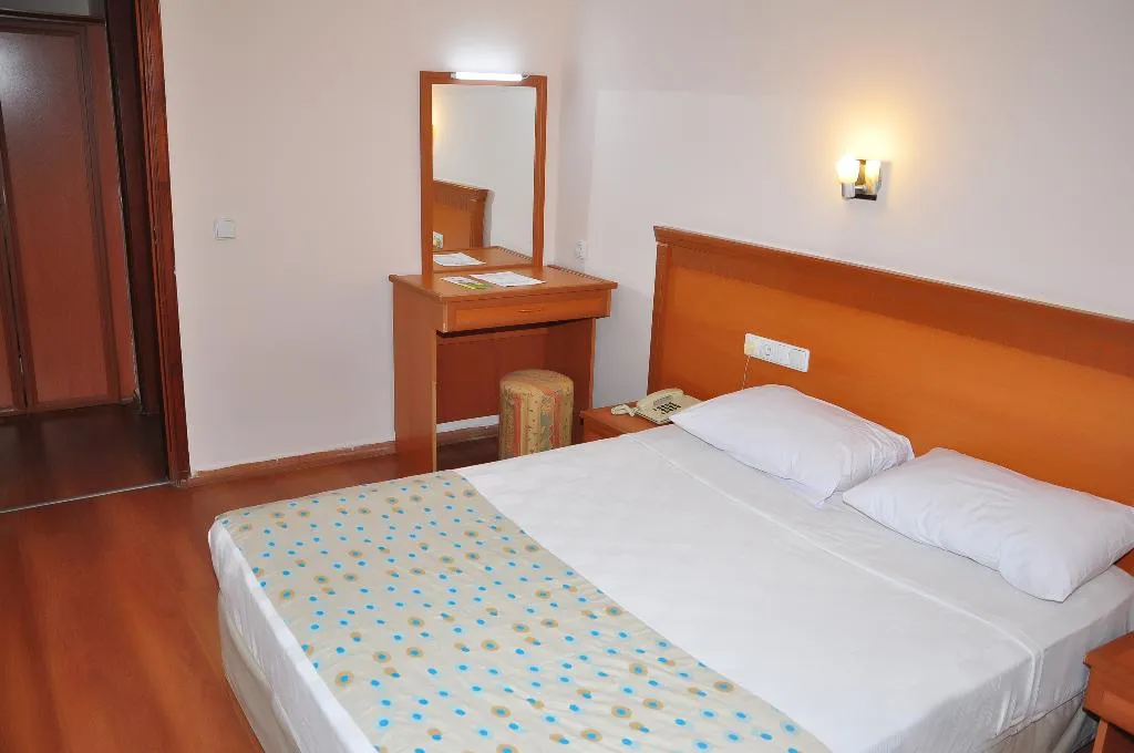 Room, Cinar Family Suite Hotel, Antalya