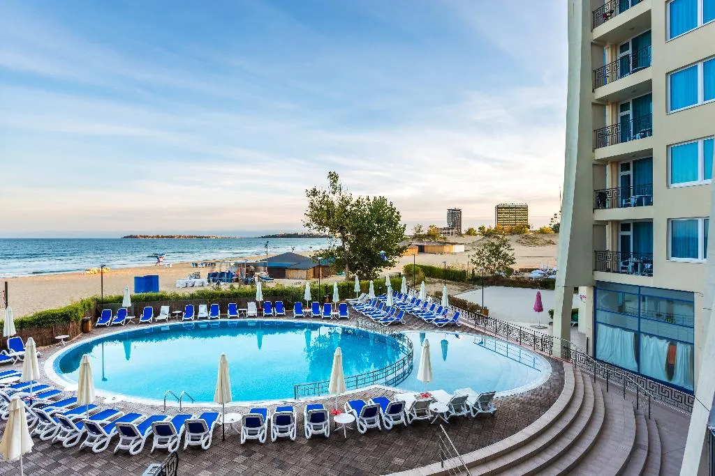 Pool, Blue Pearl Hotel, Bourgas