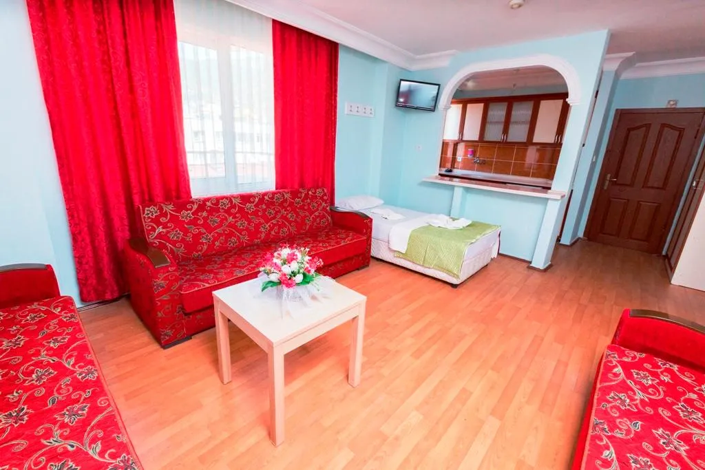 APARTMENT CAPACITY 7 Room, Nehir Apart Otel, Antalya