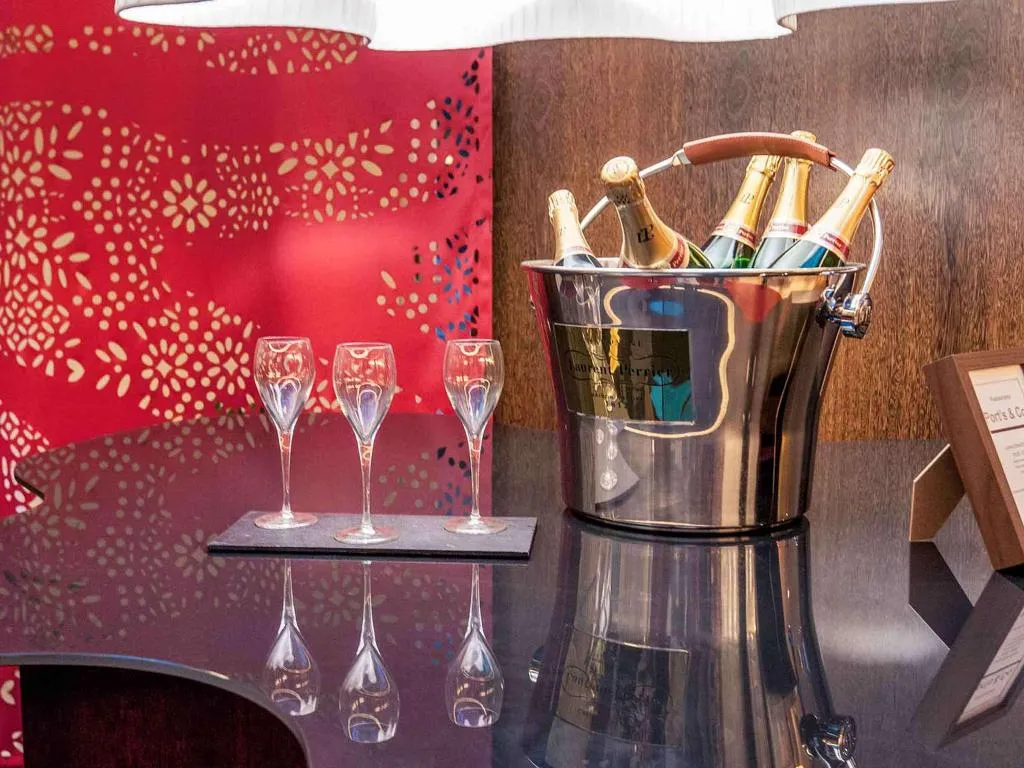 Sports and Entertainment, Mercure Porto Gaia, Porto
