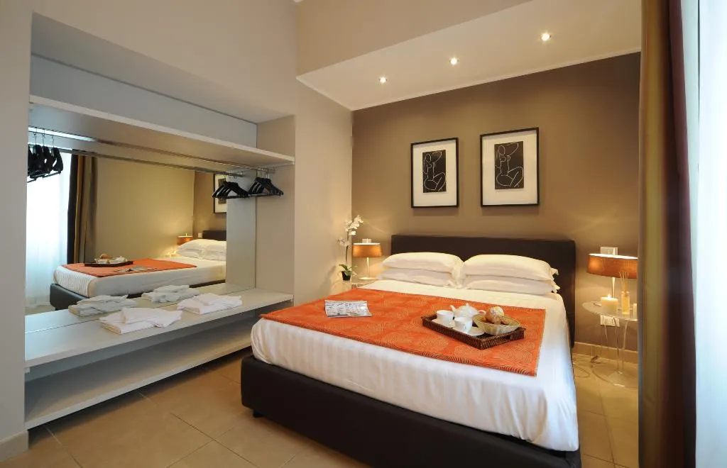 APARTMENT CAPACITY 2 Room, Residence Trianon Borgo Pio, Rome