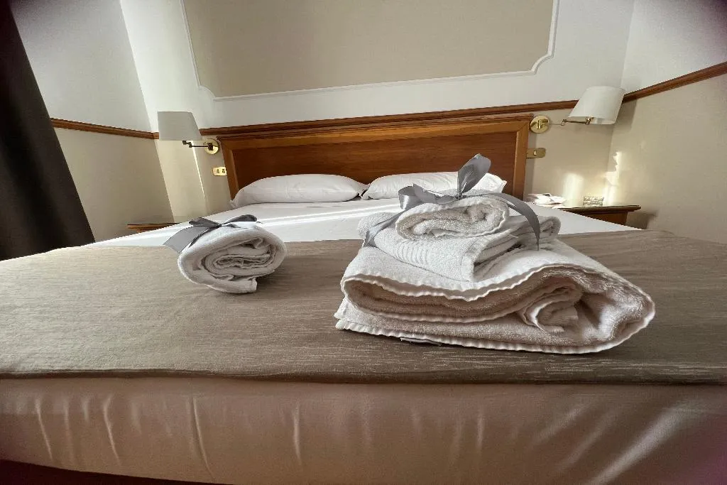 DOUBLE STANDARD Room, Leopardi Napoli, Naples