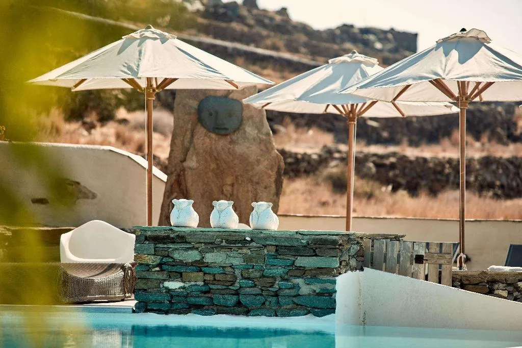 Pool, Diles & Rinies, Mykonos