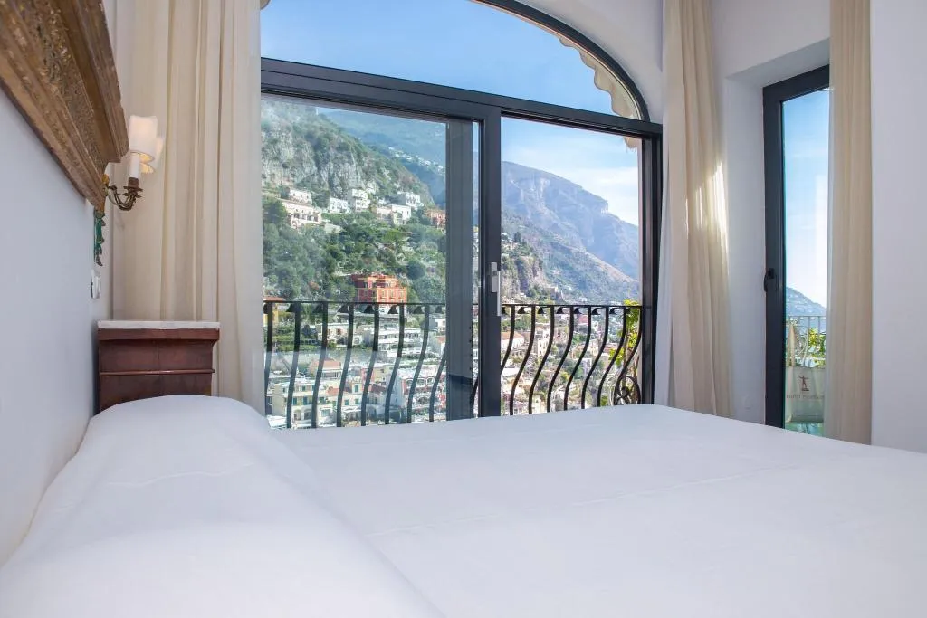 SUITE SUPERIOR SEA VIEW Room, Hotel Poseidon, Naples
