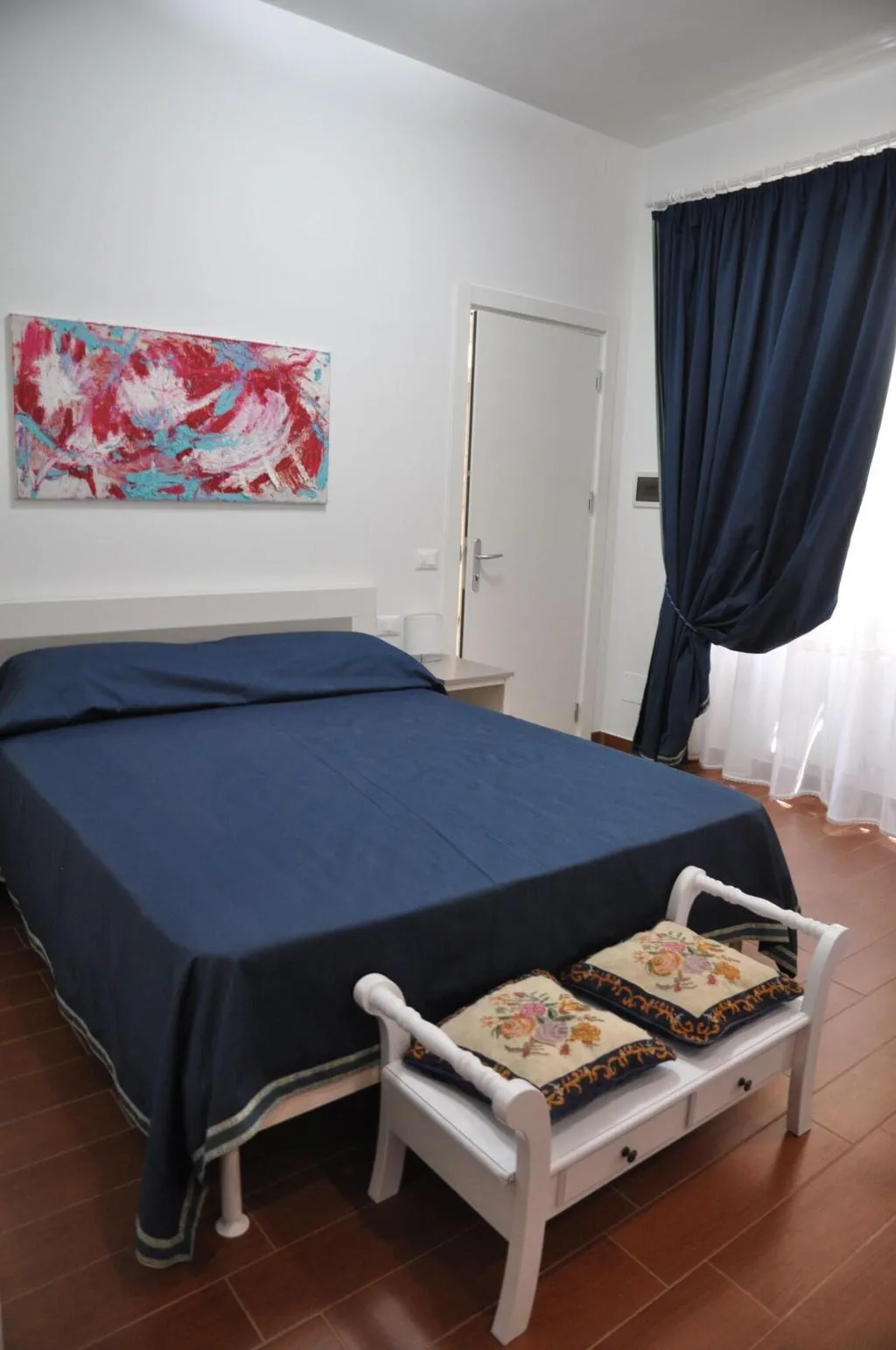 Room, B B Five Roma, Rome