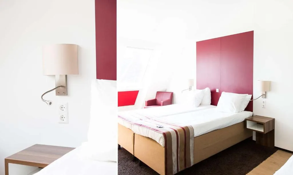 Room, City Hotel Gouda, Amsterdam