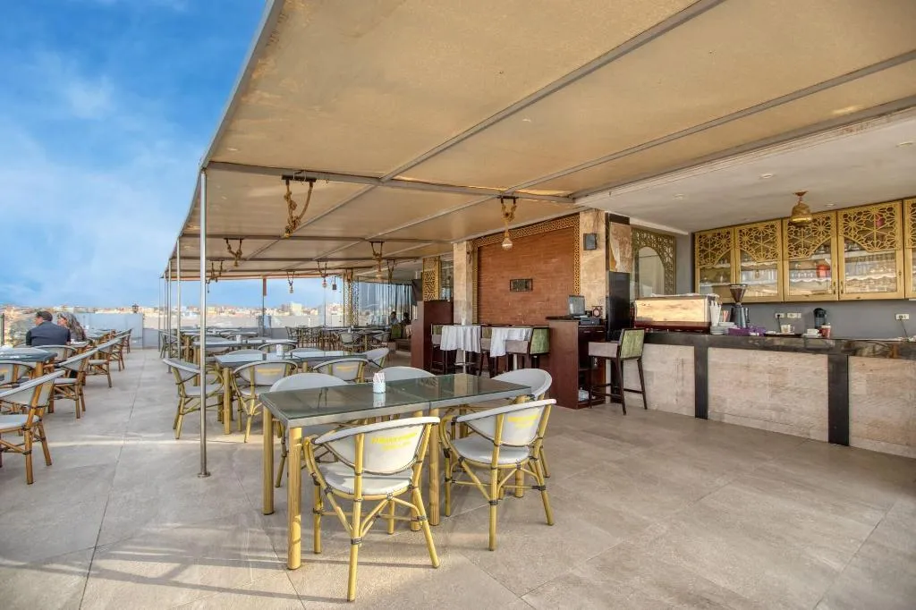 Restaurant, Mamluk Pyramids Hotel, Cairo