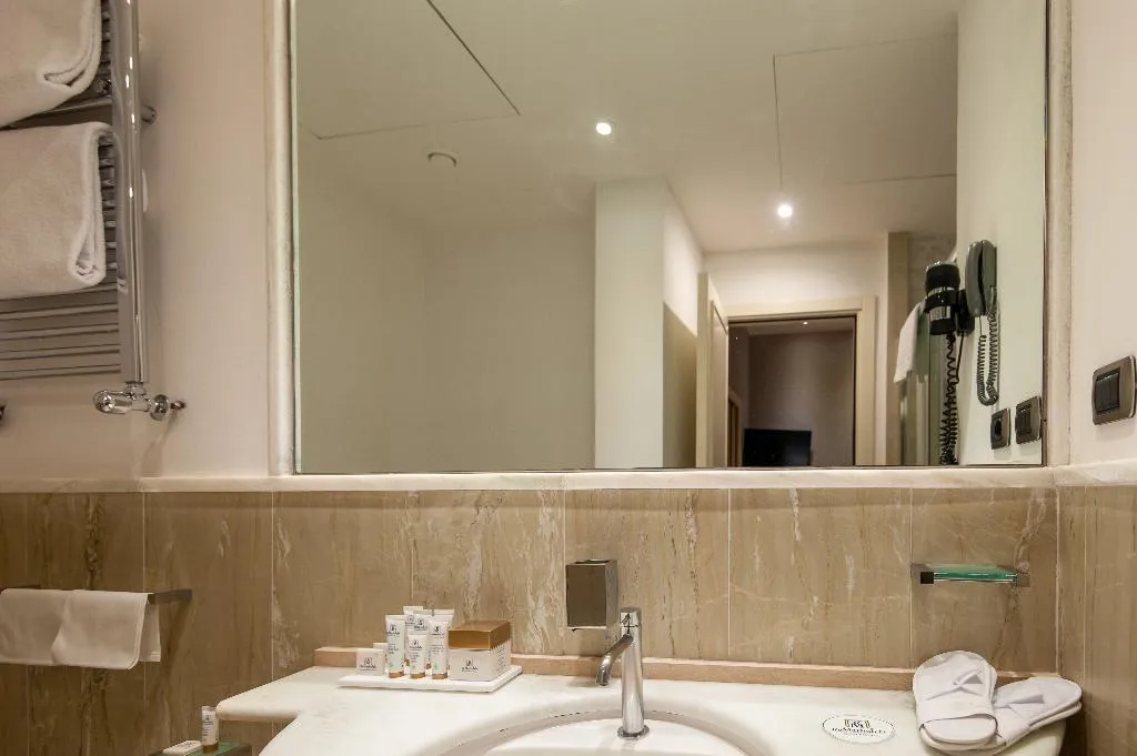 JUNIOR SUITE STANDARD Room, Delle Nazioni, Rome