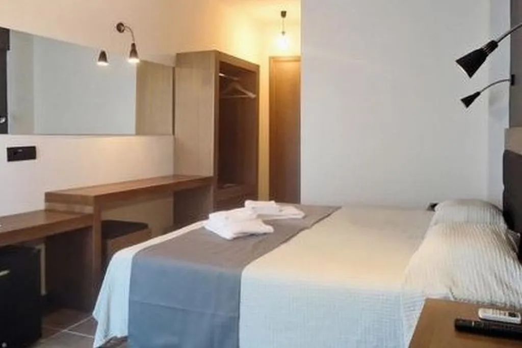 STUDIO STANDARD Room, Butterfly, Rhodes