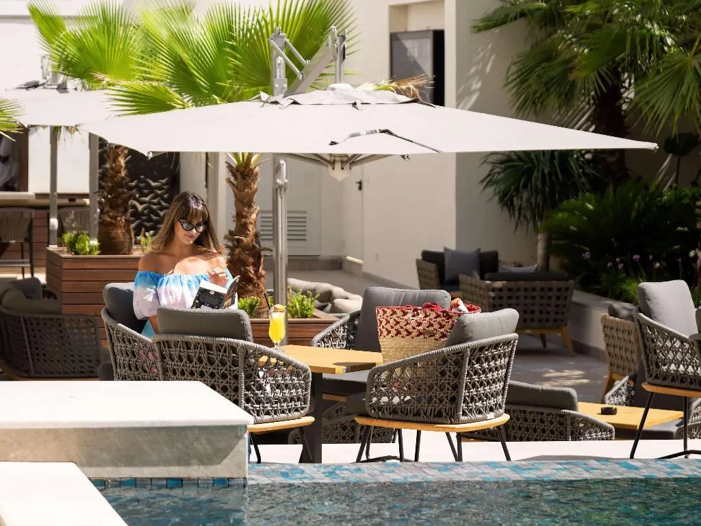 Restaurant, Novotel Tunis Lac, Tunisia