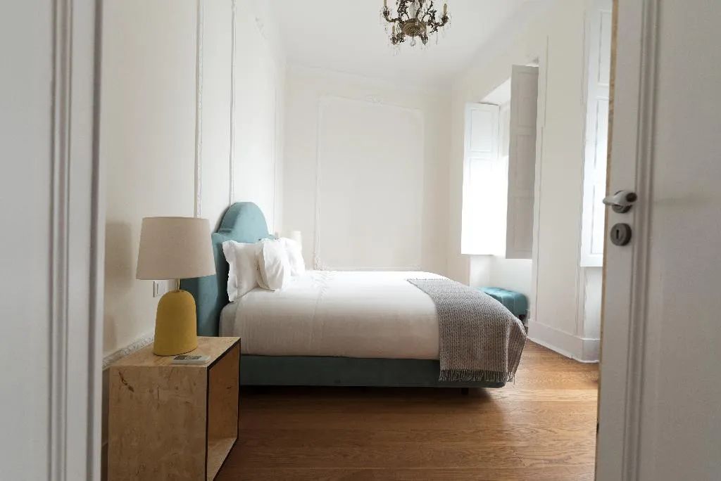 SUITE KING SIZE BED Room, 1869 PrIncipe Real, Lisbon