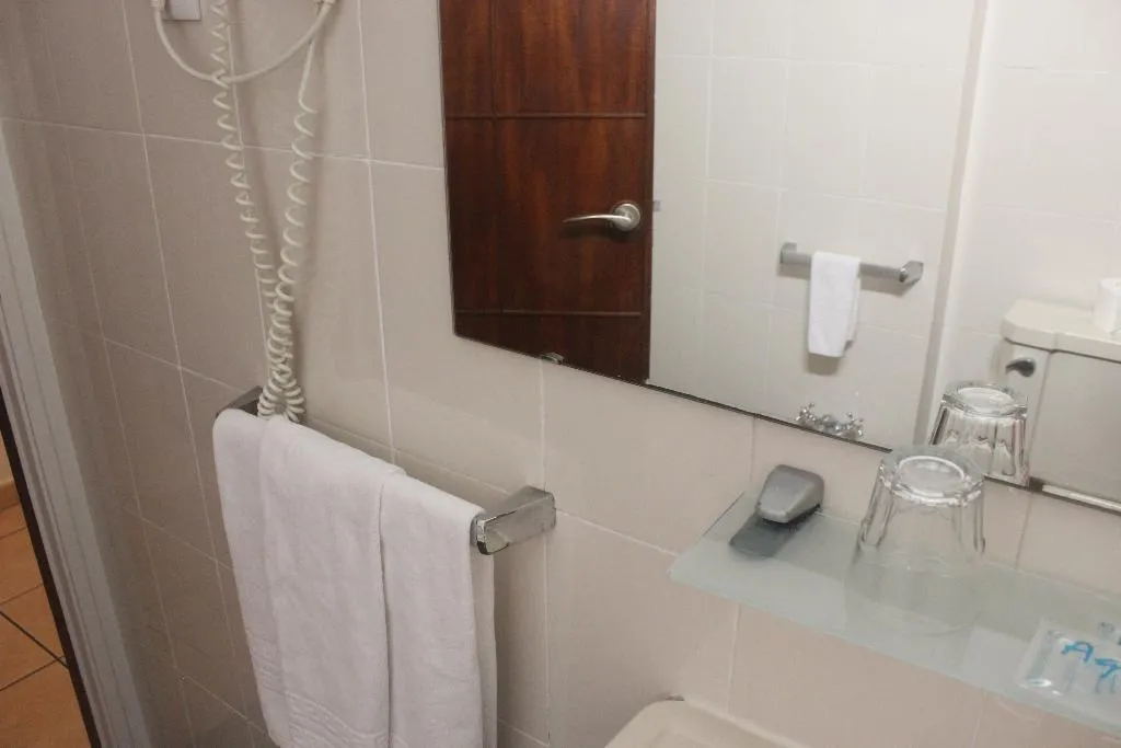 Room, Afonso III, Algarve