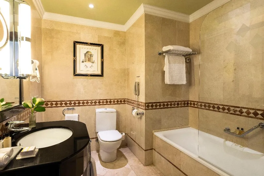 Room CLASSIC Room, InterContinental Madrid, Madrid