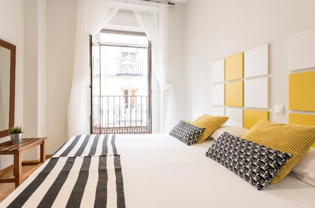 APARTMENT CAPACITY 3 ONE BEDROOM Room, Smartr Chueca, Madrid