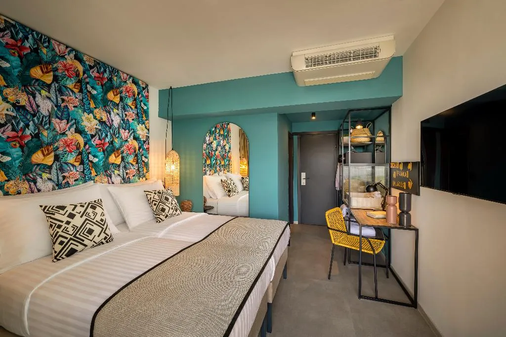 DOUBLE SIDE SEA VIEW WITH BALCONY Room, [PLACES] Dalmacija by Valamar, Split
