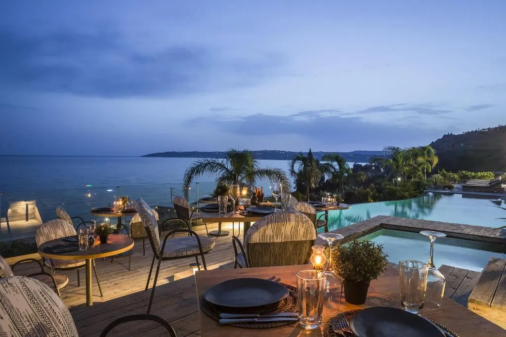 Restaurant, F Zeen, Kefallinia