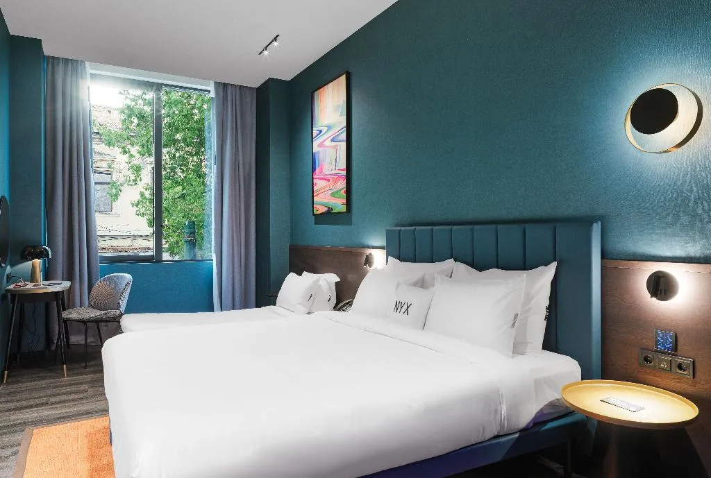 TRIPLE DELUXE Room, NYX Esperia Palace Athens by Leonardo Hotels, Athens