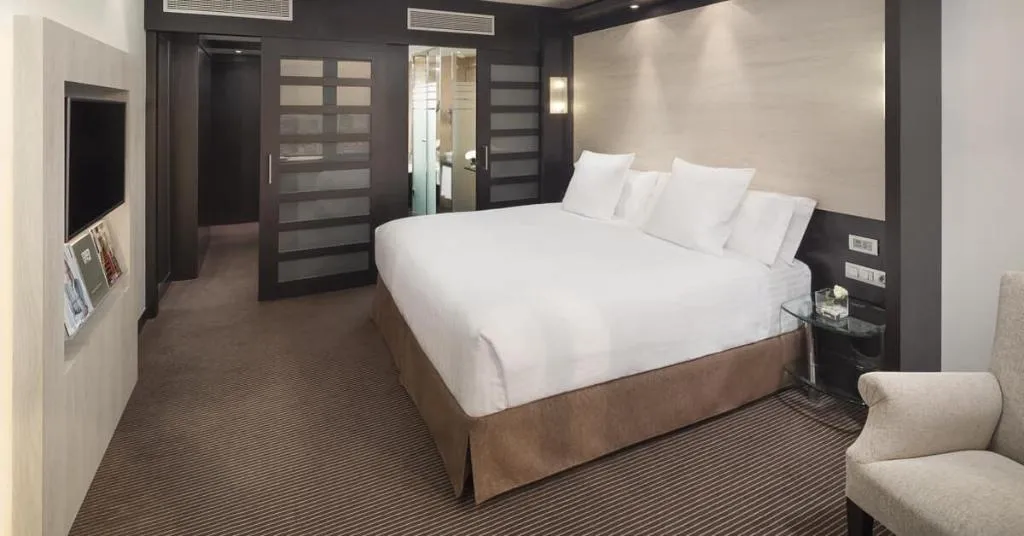 DOUBLE STANDARD Room, Melia Barcelona Sarria, Barcelona