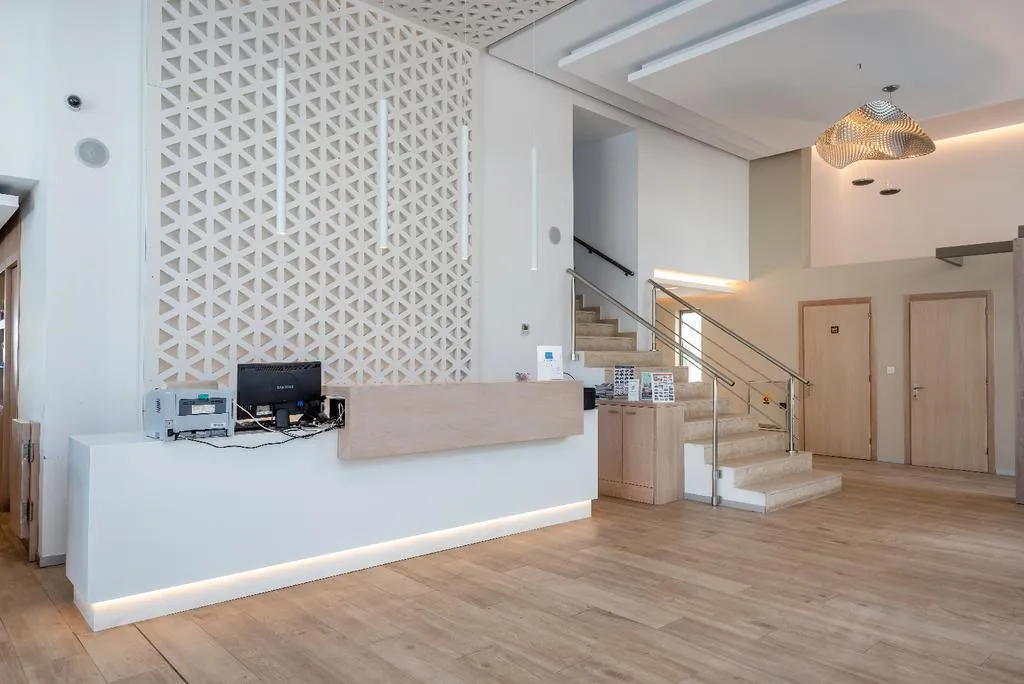Lobby, Triton, Kos