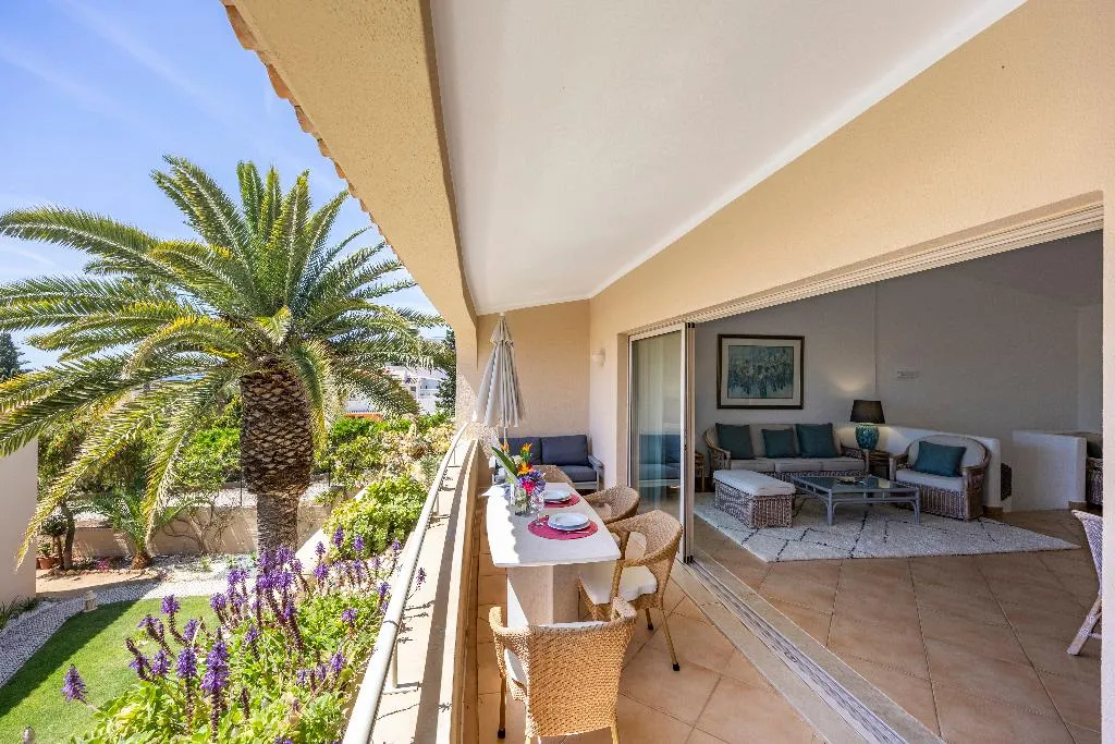 APARTMENT TWO BEDROOMS Room, Vila Palmeira, Algarve