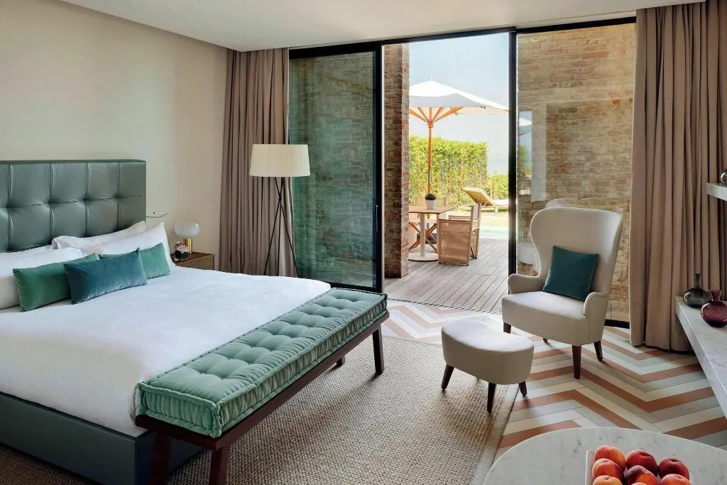 Room, JW Venice, Venice