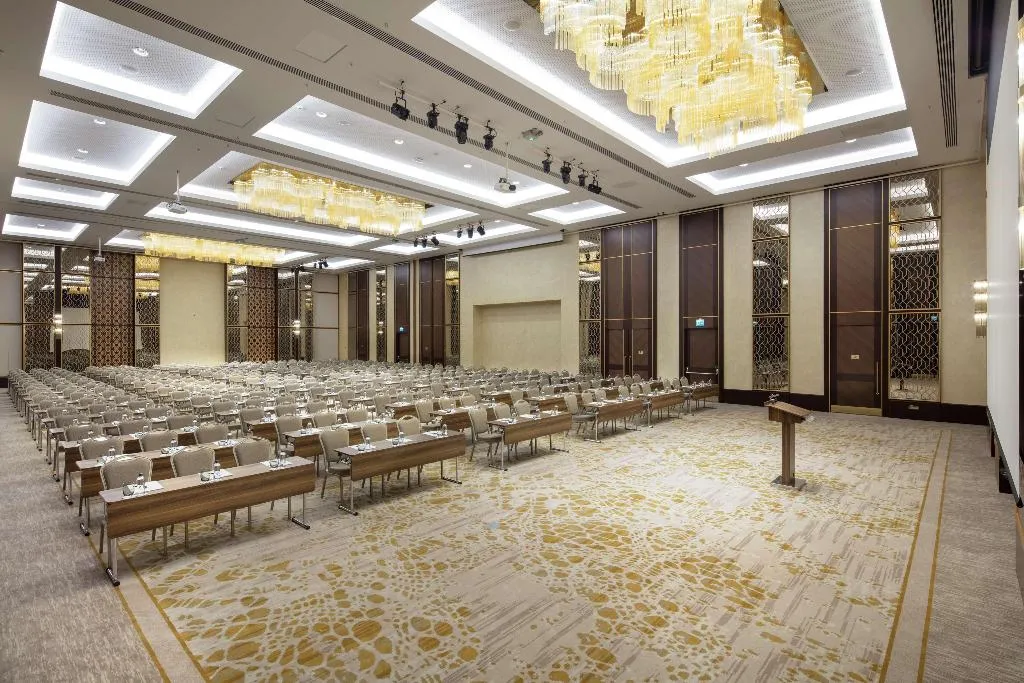 Sports and Entertainment, Doubletree Hilton Antalya City Centre, Antalya