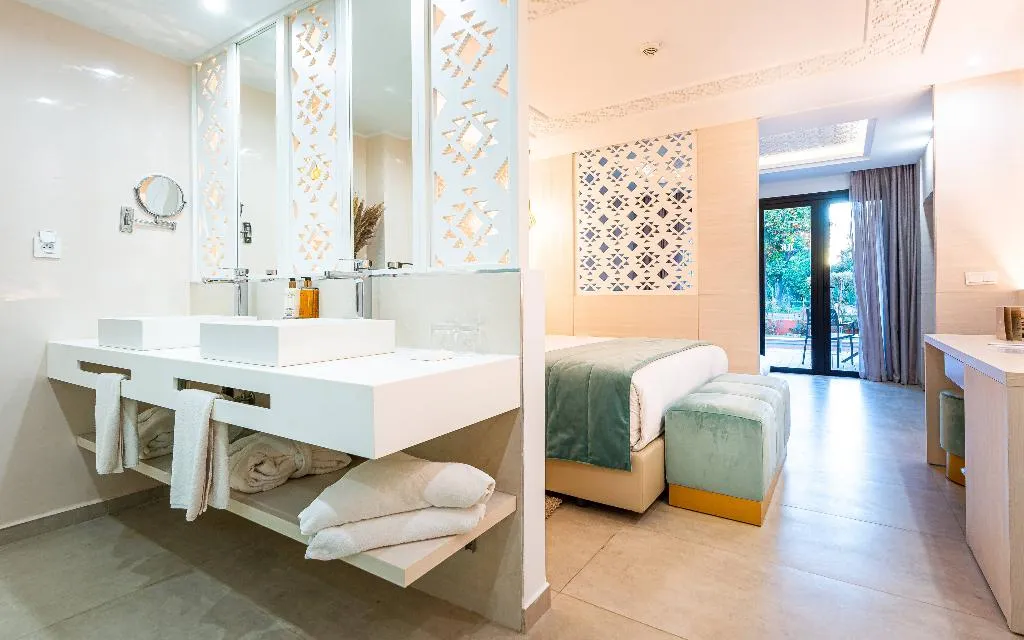 JUNIOR SUITE WITH PRIVATE POOL Room, Medina Gardens, Marrakech