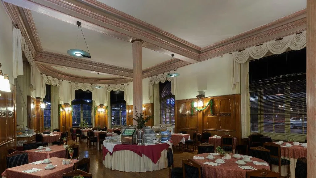 Restaurant, Astoria - Coimbra, Madeira