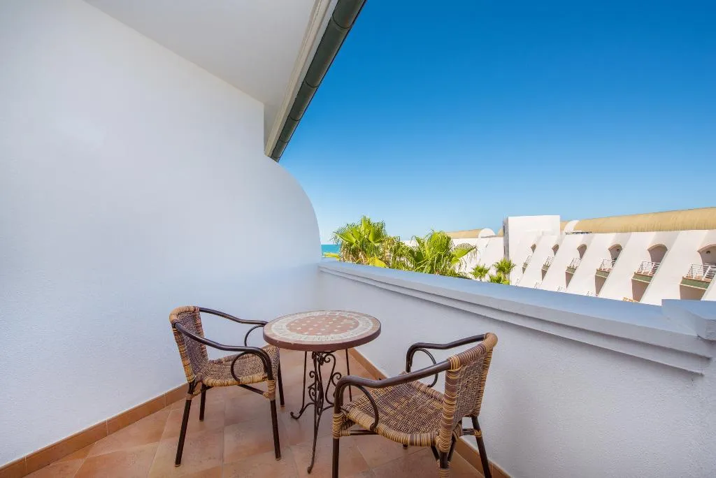 Double or Twin STANDARD Room, Iberostar Selection Andalucia Playa, Costa De La Luz
