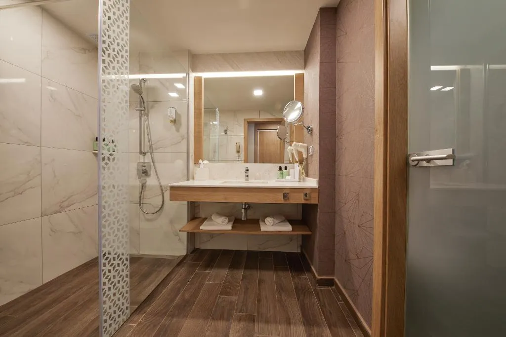 JUNIOR SUITE DELUXE Room, Secrets Sunny Beach Resort & Spa, Bourgas