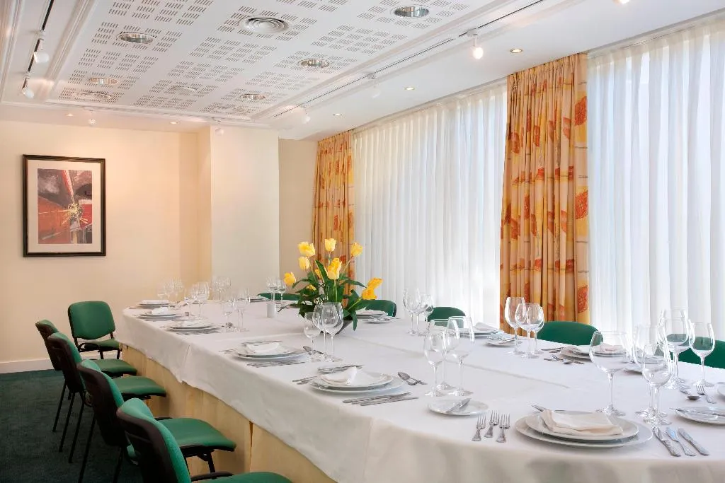 Conferences, Holiday Inn Lisboa, Lisbon