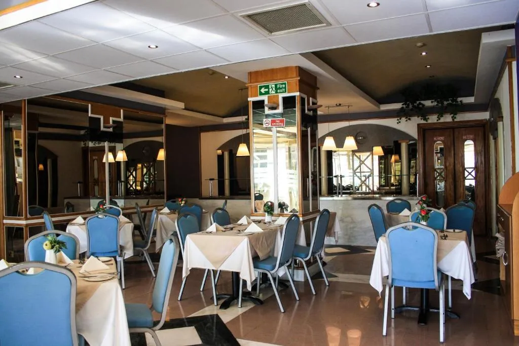 Restaurant, Coral Hotel, Malta