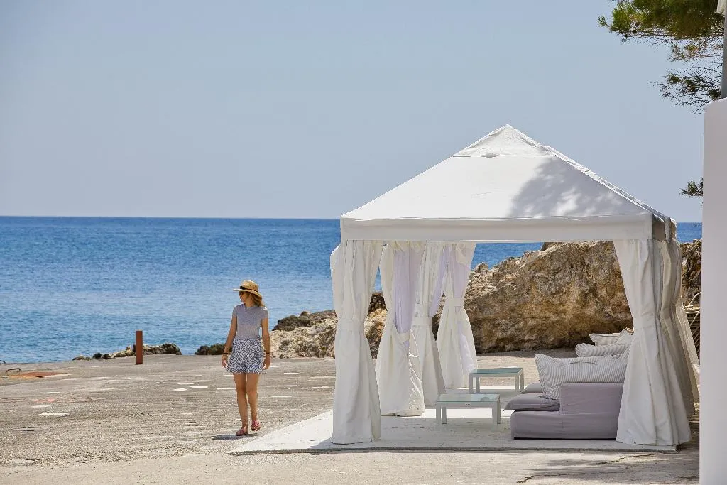 Beach, Marpunta Resort, Alonnisos Island