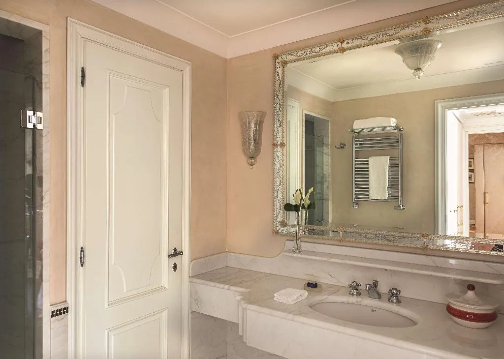 SUITE STANDARD Room, Hotel Cipriani, A Belmond Hotel, Venice, Venice