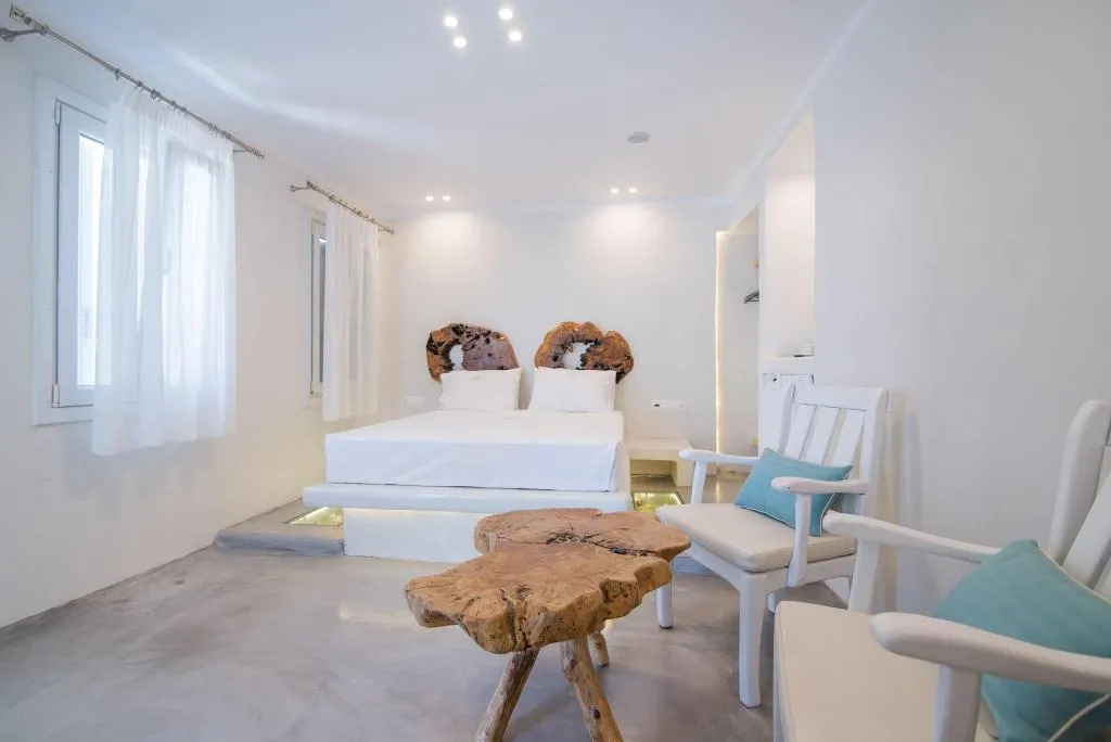 Room, Flaskos Suites, Mykonos