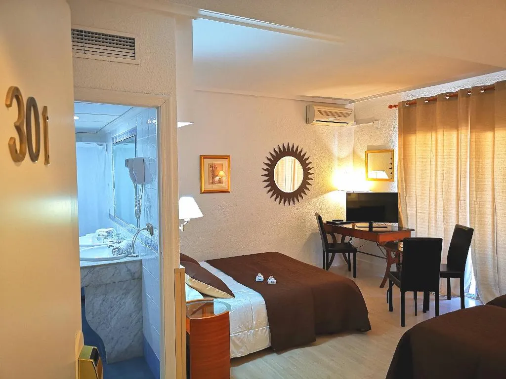FAMILY ROOM STANDARD Room, Hotel Polamar, Costa Blanca