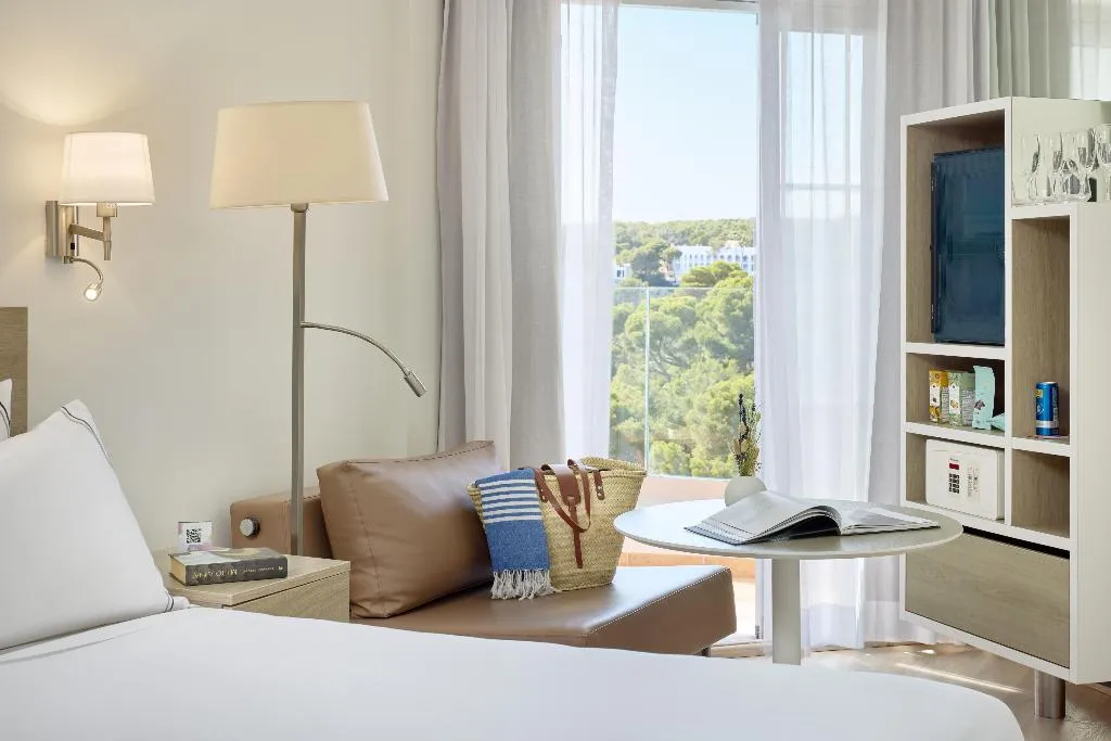 FAMILY ROOM STANDARD Room, Meliá Cala Galdana, Menorca